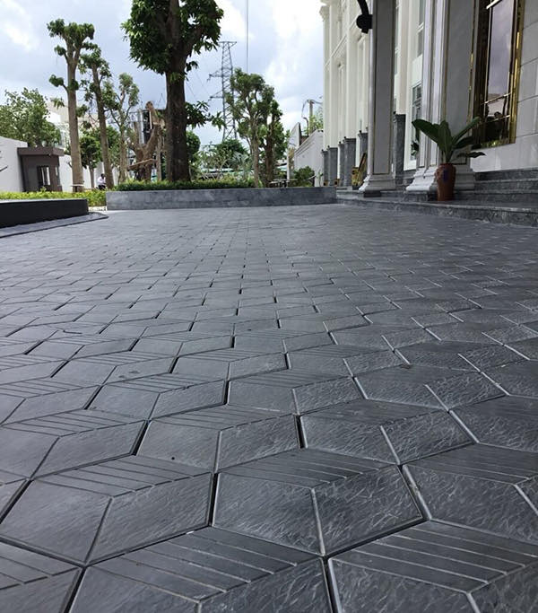 gạch-lát-sân-lục-giác-đen gạch-lát-sân-lục-giác-đen